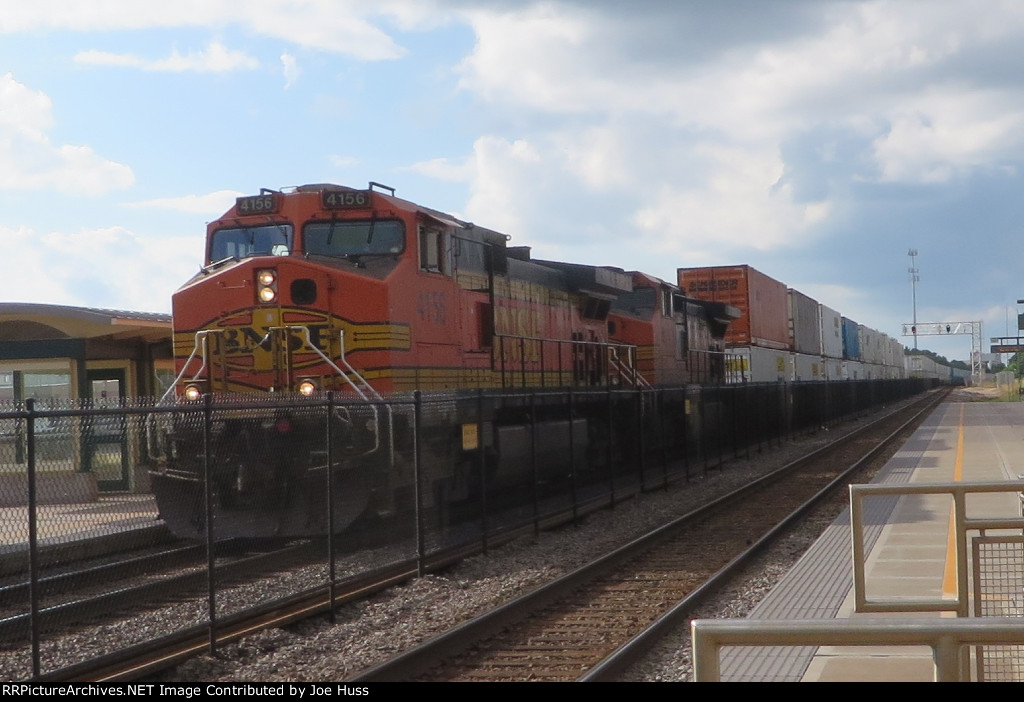 BNSF 4156 East